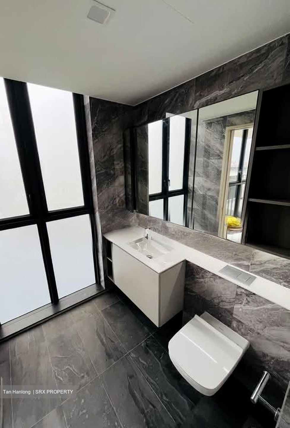 Sengkang Grand Residences (D19), Apartment #562175331